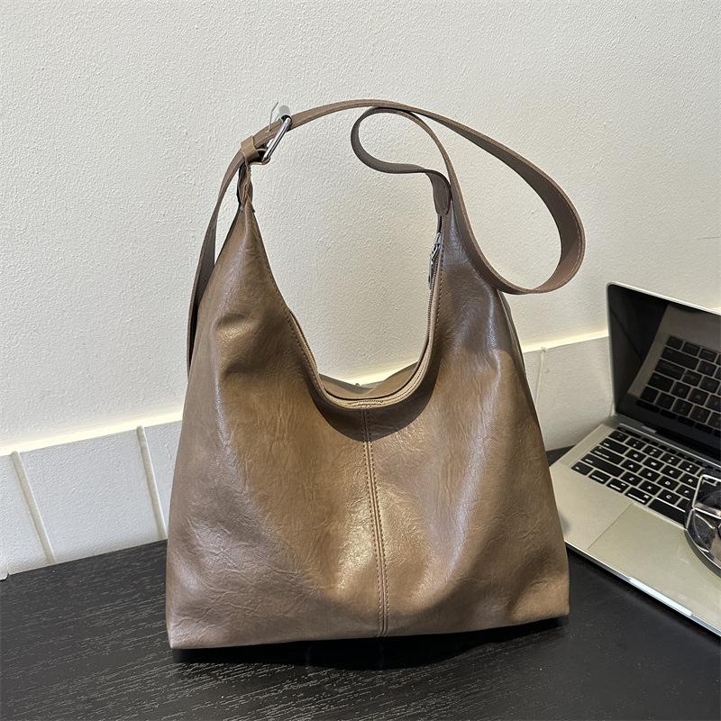 Women's Faux Leather Shoulder Bag, 2026 Trendy Solid Color Work Tote, Korean Style Zipper Closure Bucket Handbag