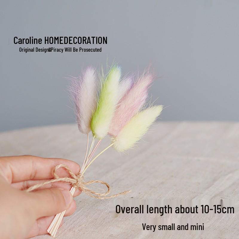 Mini Dried Flower Bouquet: Natural Air-Preserved Flowers Gift Box for DIY Decor and Handmade Ornaments.