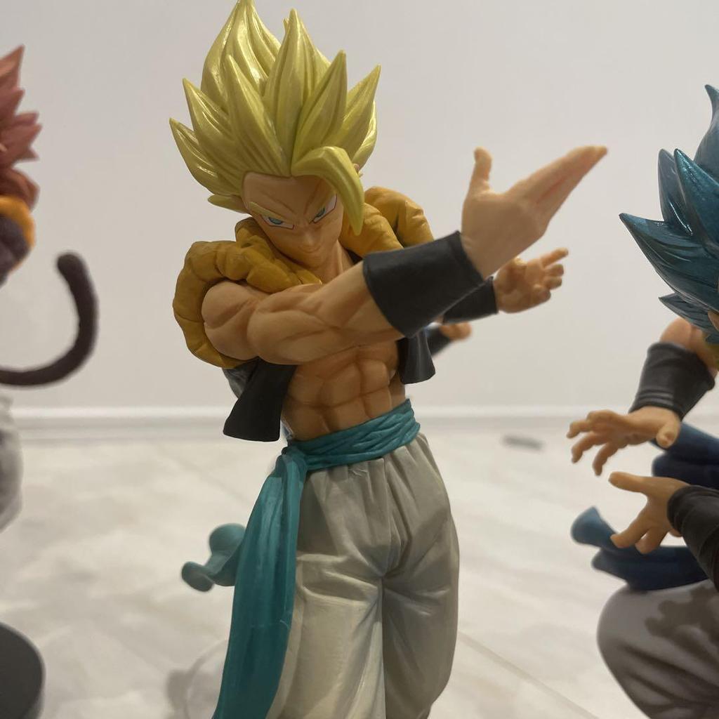 [USED] Dragon Ball Figures