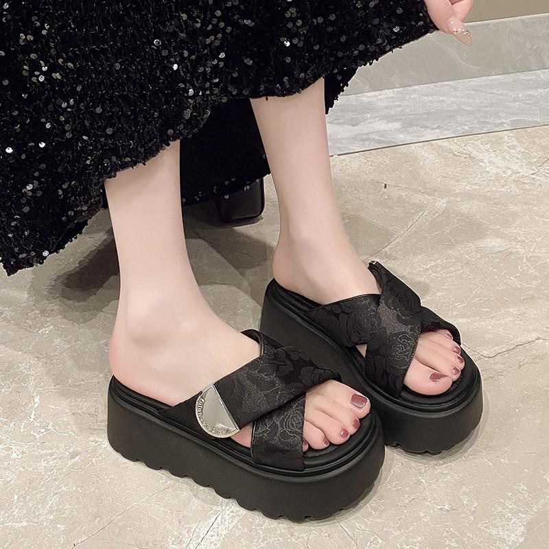 Módní dámské letní pantofle na vysoké platformě 7,5 cm, plátěné klínkové podpatky, nazouváky, robustní sandály pro sladkou dívku s otevřenou špičkou, plážové žabky