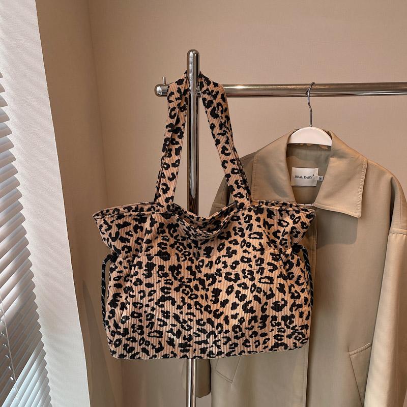 Neuer Druck Große Wiederverwendbare Lebensmittel-Einkaufstasche Damen Tragetasche Mode Tasche Schultertasche Faltbare Öko-Tasche Waschbar Reise