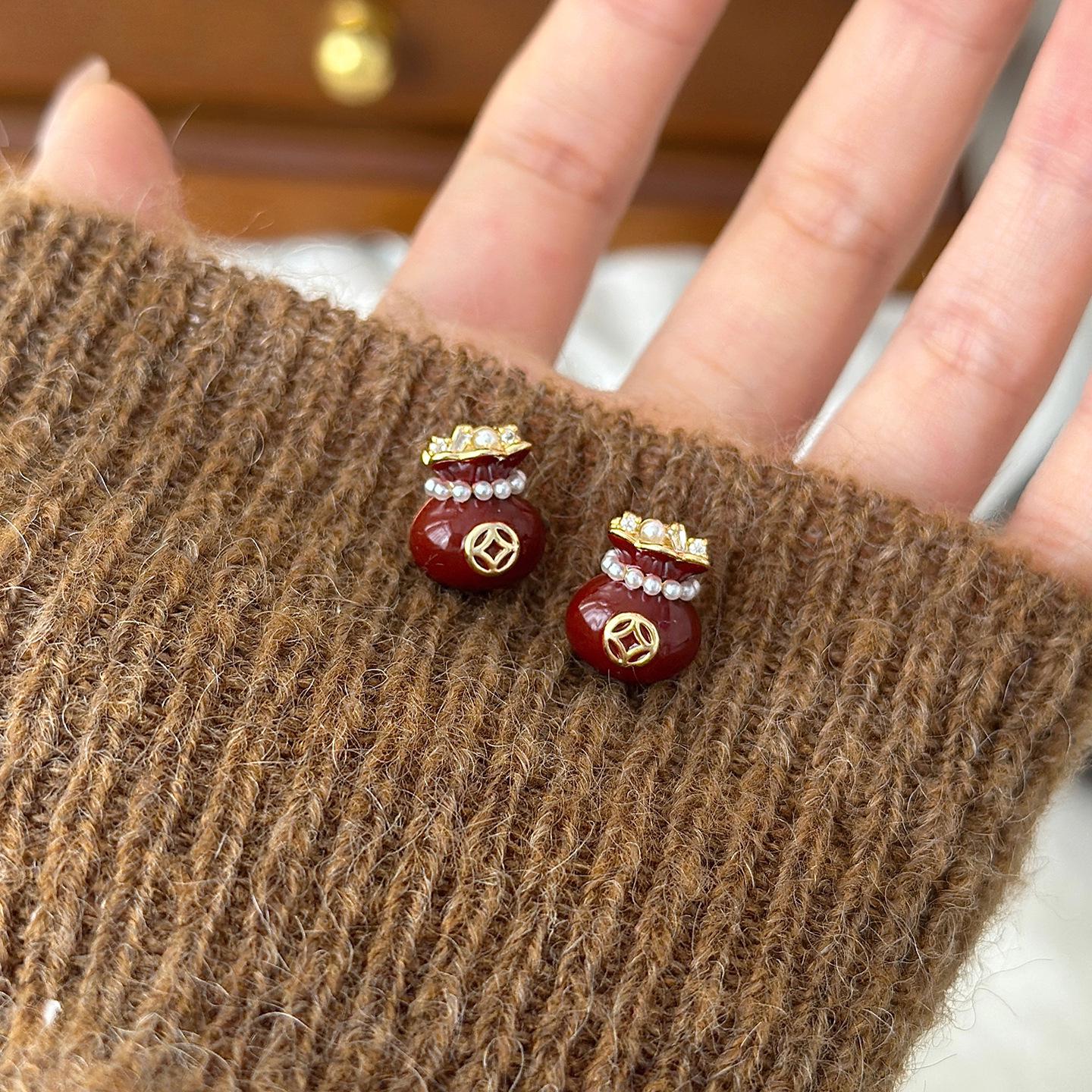 

High-End Red Lucky Bag Stud Earrings for Women - 2025 New Style, Unique Light Luxury Autumn/Winter Accessories