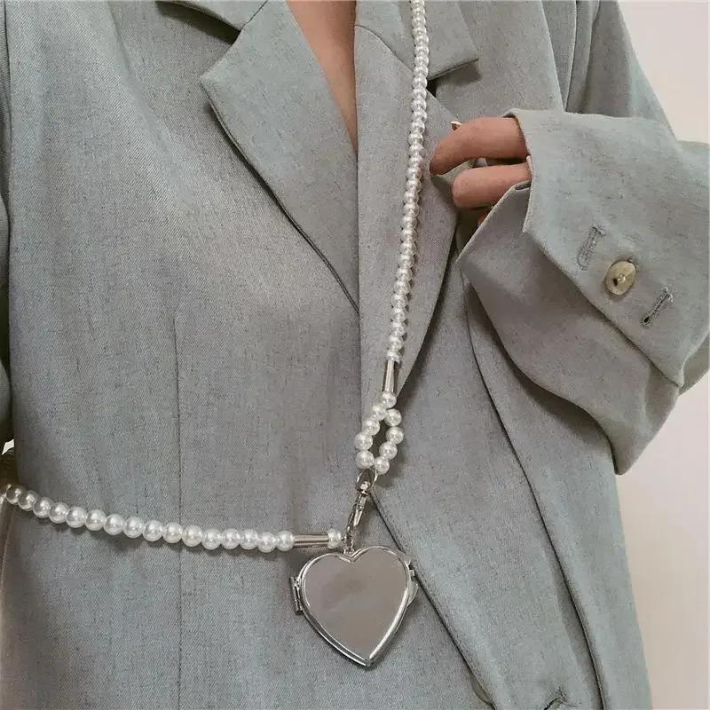 New Fashion Long Necklace With Big Mirror Heart Pendant Women Pearl Shoudler Chain Personality Jewelry Wedding Party Accessories