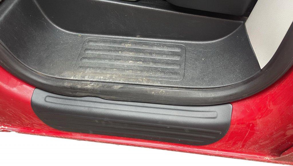 

Накладки на пороги EuroCap (2 шт, ABS) для Volkswagen T5 Caravelle 2004-2010 рр.