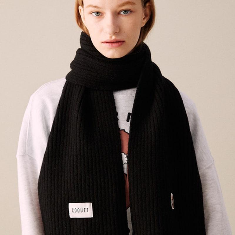 

Coquet Face Lesser Panda Patch Knit Mug Black BLACK