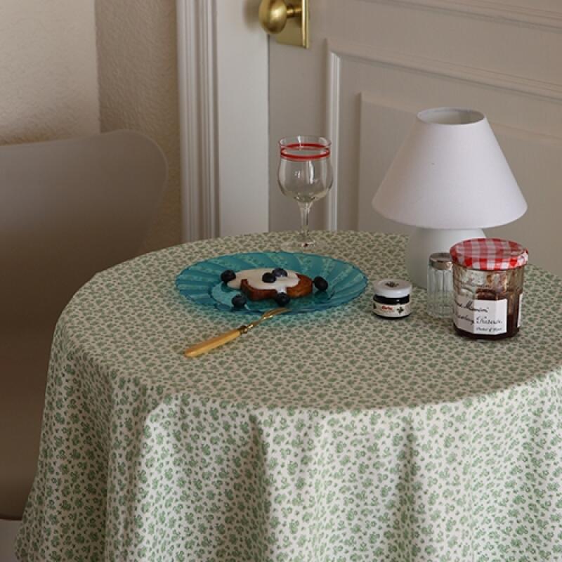

Green Flower Table Cover 140x175cm(+9,100 won)