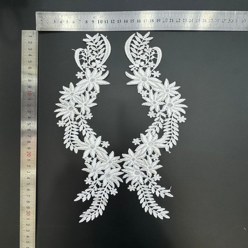 Lace Embroidery Pair Of Flowers, Polyester Light Embroidery Symmetrical Flower Pieces, Water-Soluble Lace, Hollow Lace Accessories Cloth Sticker