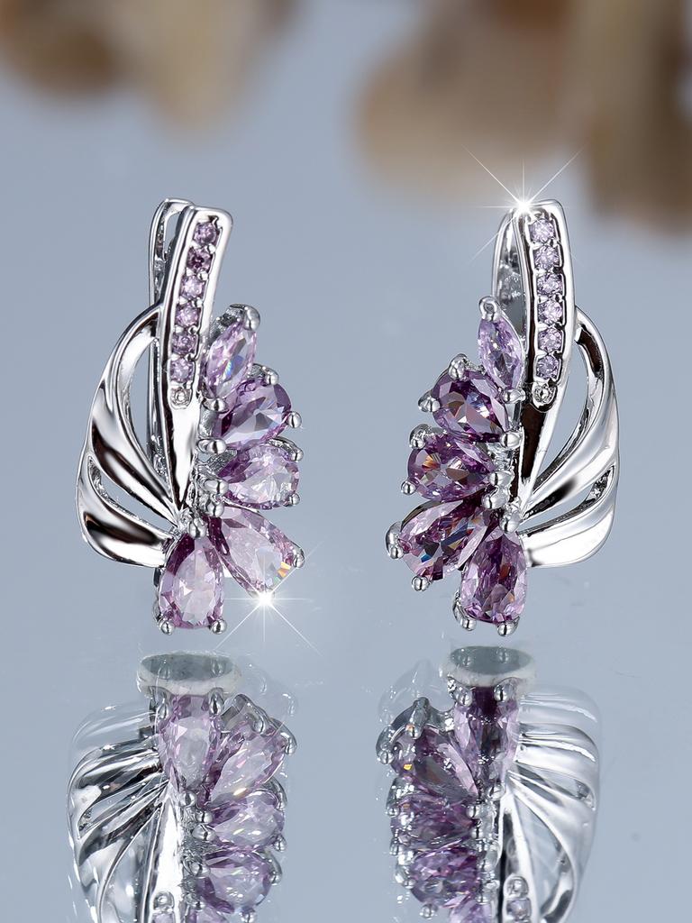 Water drop half flower multi-sided flash white diamond earrings, exquisite and elegant party diamond earrings