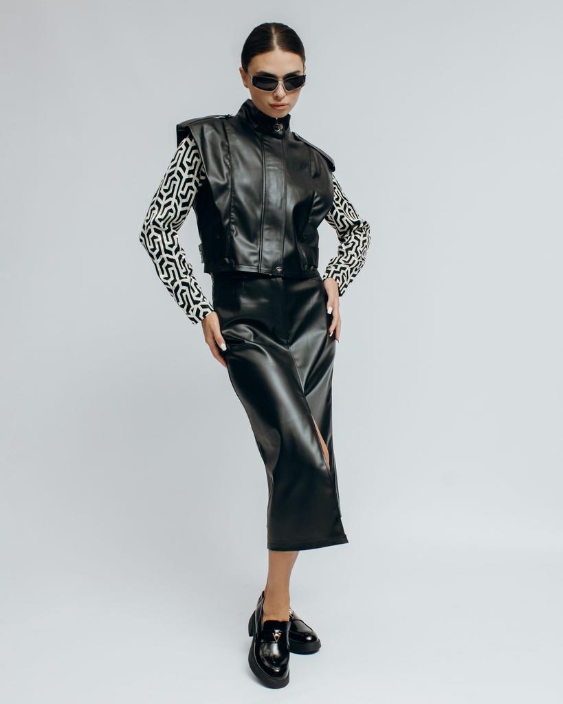 Leather Vest Red Exp. 4193 36 Black