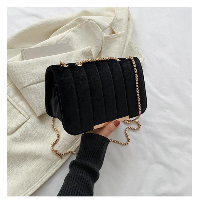 

Golden velvet women s bag trend small square bag women s spring new chain shoulder bag casual simple messenger bags чёрный