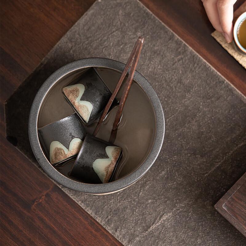 Sushih Hand-Painted Ceramic Tea Wash Basin