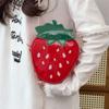 Cute little strawberry bag 2025 new Japanese cartoon sweet girl foreign style versatile patent leather glossy messenger bag