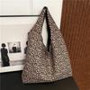 Leisure commuting large capacity bag for women fashion trend leopard print versatile shoulder bag paquete tote