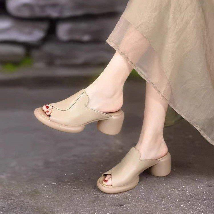 2025 Summer Sandals Platform Fish Mouth Casual Summer Temperament New Light and Comfortable Soft Leather Women's Shoes Slippers Outside Wear