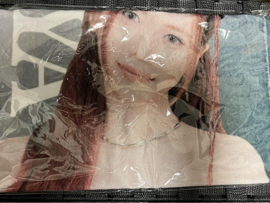

[USED] NiziU Maya Photo Face Towel
