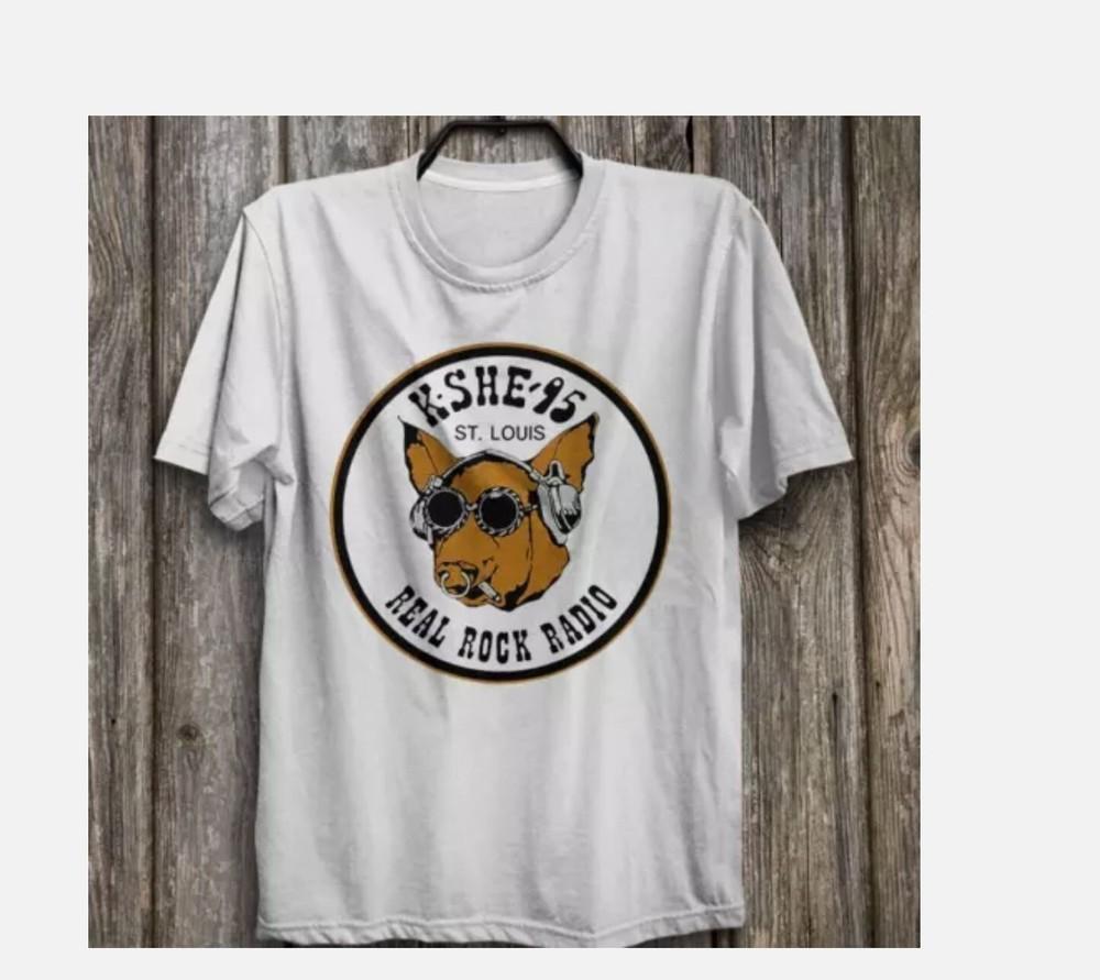 

KSHE 95 Настоящее Рок-Радио Сент-Луис KSD-TV Сладкоежка Впереди Звонит Футболка 4XL
