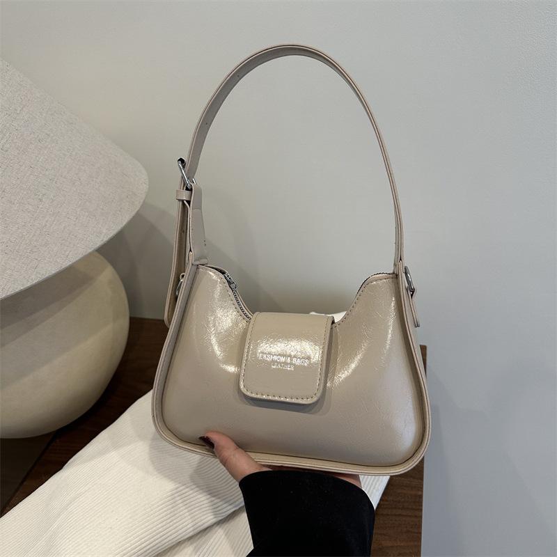 

Premium texture French niche bag 2025 new women s bag spring and summer popular crossbody shoulder underarm bag French stick bag хаки