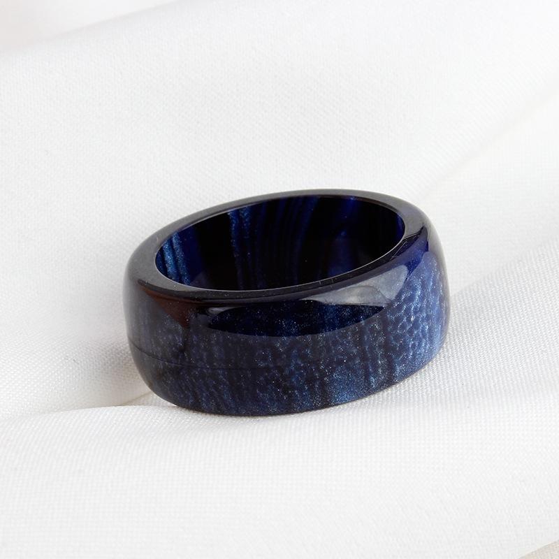 Colorful Rainbow Acrylic Resin Ring – Trendy European & American Style for Women