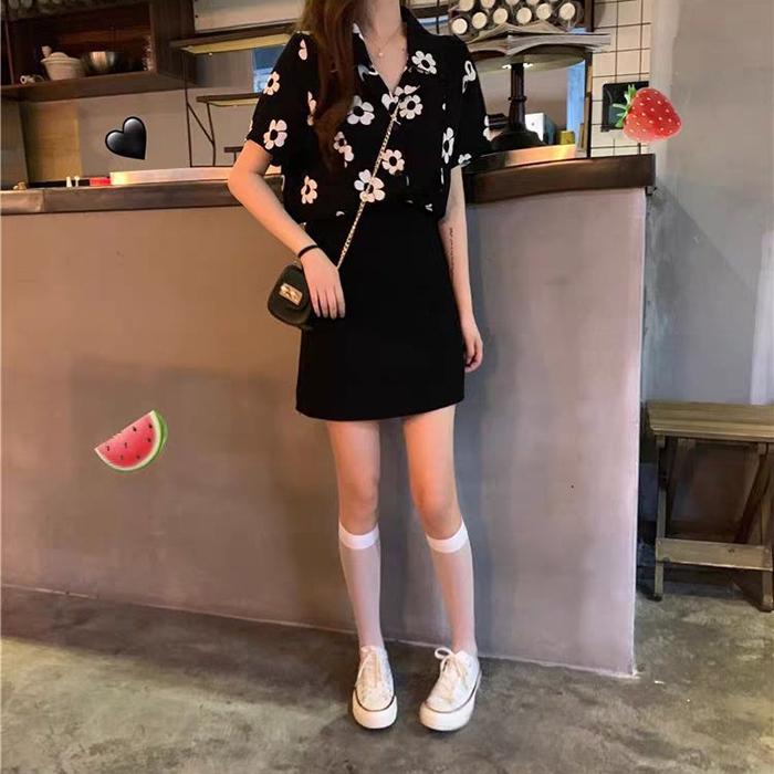 Loose Fit Printed Shirt Women‘s - Short Sleeve Summer Casual Blouse Top