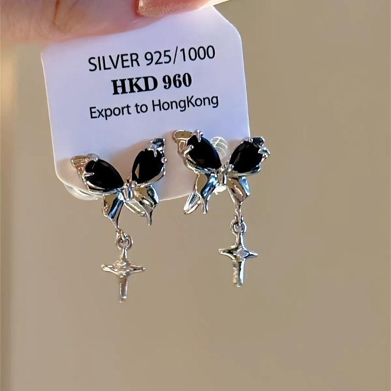 Gold Ring Earrings Women's Ear Buckles Light Luxury High-end Earrings Autumn and Winter Ring Earrings