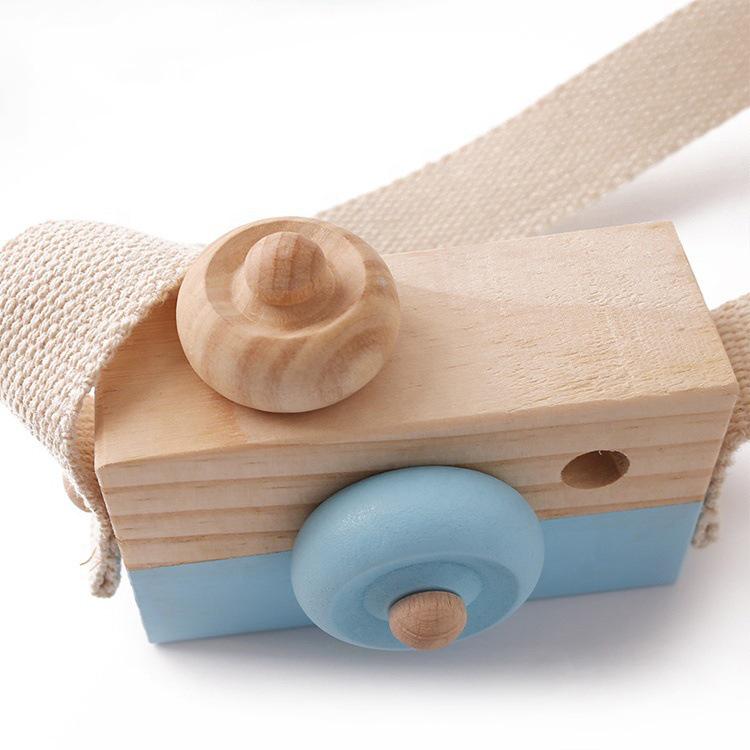 Wooden Children's Camera: Early Education Toy for Creativity and Home Decoration
