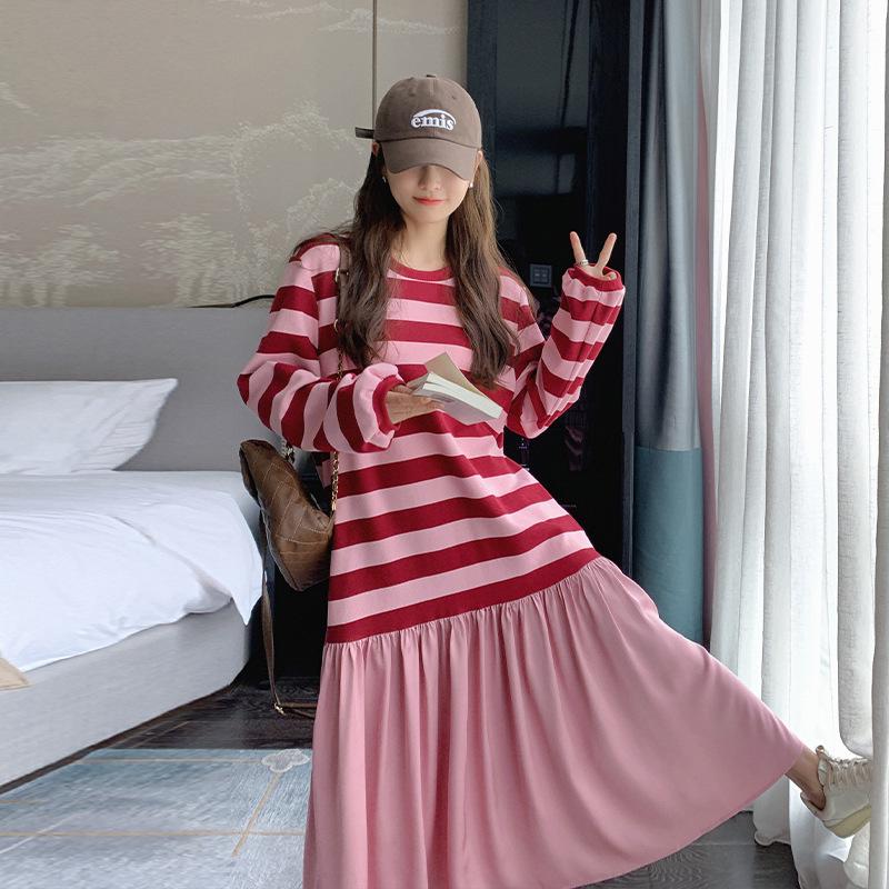 Pink Striped Patchwork Maternity Sweatshirt Dress – Mid-Length 2024 Autumn Retro Loose College Style