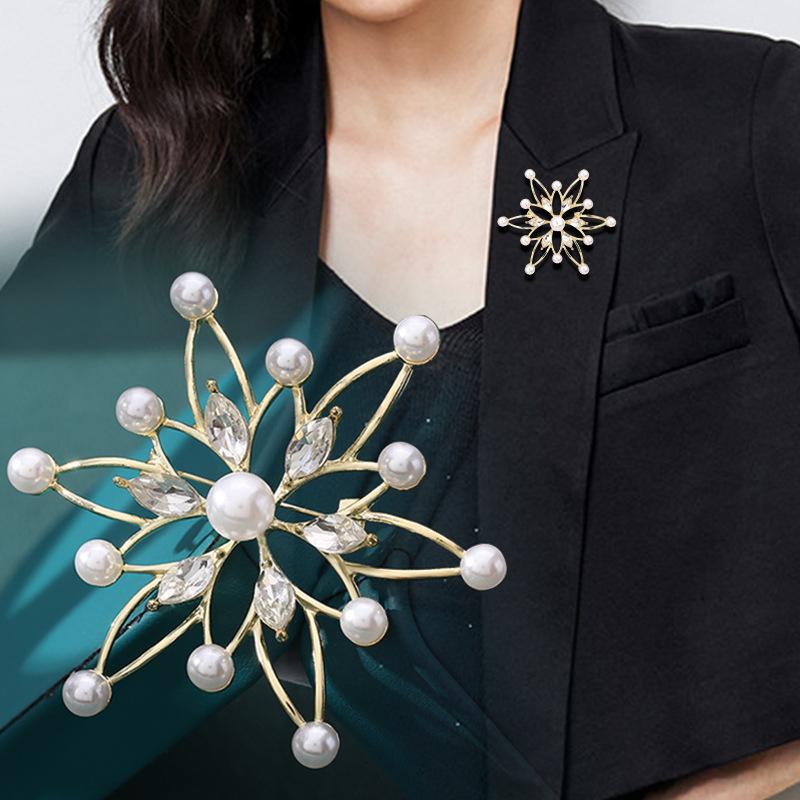 Sunflower Brooch High-end Women's Luxury Temperament Unique Pin Accessories High-end Suit High-end Brooch
