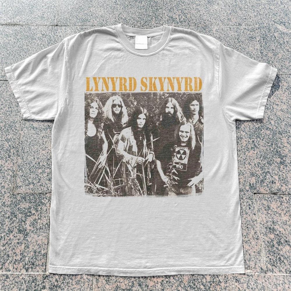 Lynyrd Skynyrd Vintage Style American Rock Band T-Shirt