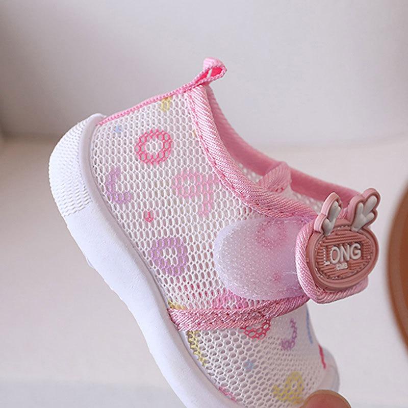 Sommer 0-1-3 Jahre Baby Hohl-Netzschuhe, Weichsohlige Lauflernschuhe für Jungen und Mädchen, Kleinkind Quietsch-Sandalen.