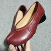 Escarpins plissés de créateur à bout fendu pour femmes, confortables en cuir souple, à talons bas de 3,5 cm, ballerines décontractées Tabi, chaussures mocassins