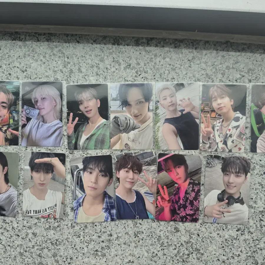 

Seventeen Lumber Pay Yizhiyu We D Photocard Set