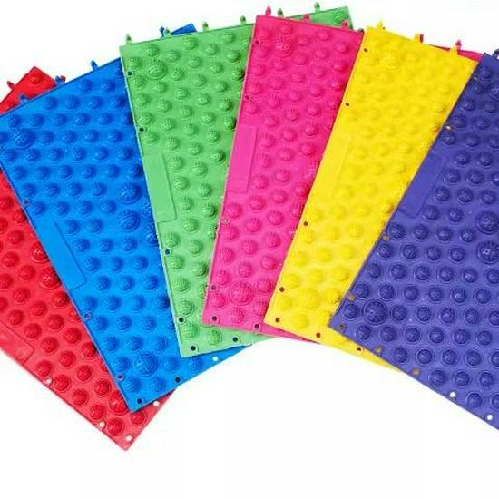 Four-Square Balance Board Game: Fun Team Relay for Indoor/Outdoor Events & Team Building Activities