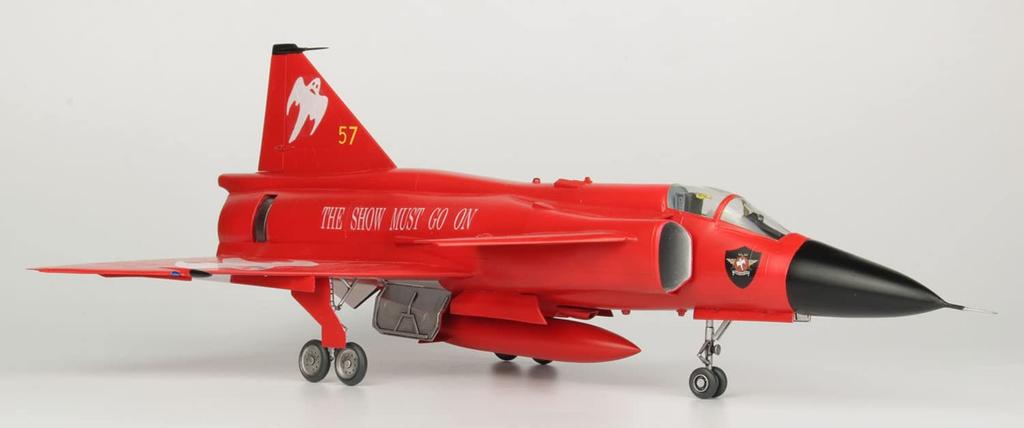 Platz/Italeri 1/48 Scale Swedish Air Force AJS37 Viggen Redviggen 10th Wing Disbandment Commemorative Paint Plastic Model TPA-21 Molded Color