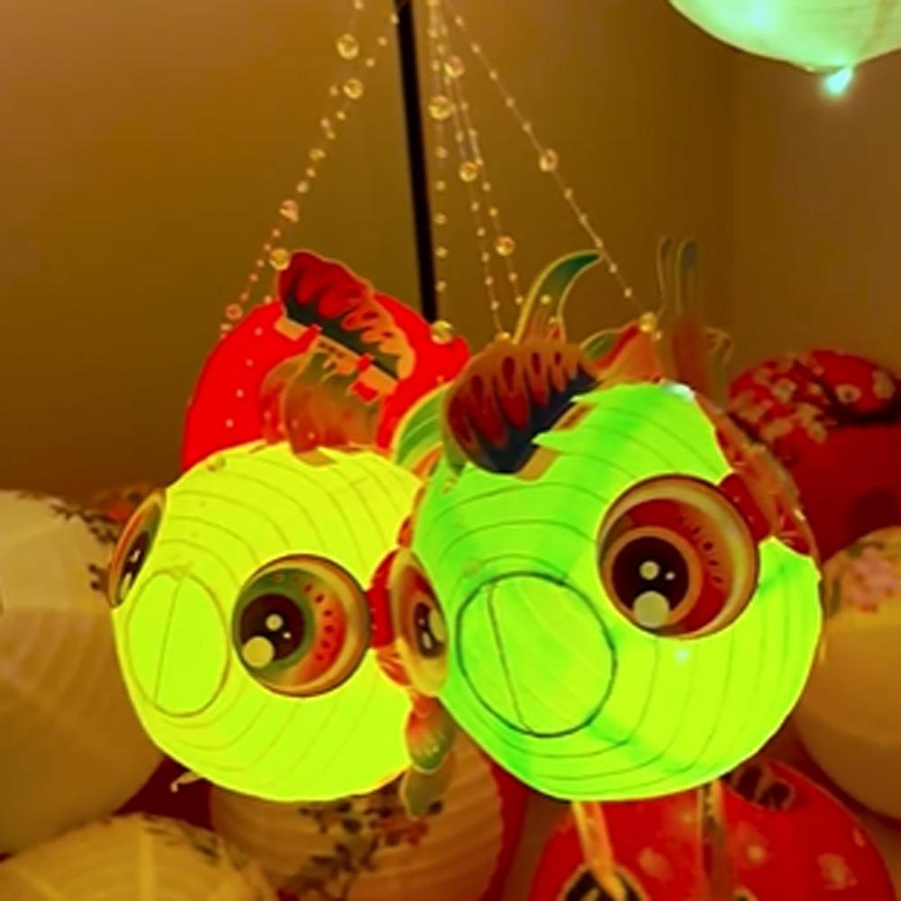 Handmade Handheld Fish Lantern Chinese Glowing Handheld Lantern  Mid-Autumn Festival