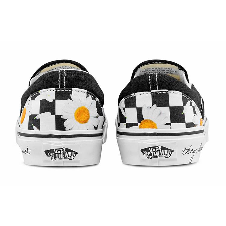 Slip-On Vans Classiche 'Love Me Love Me Not' VN0A5JMHB0B