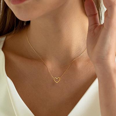 Hollow Love Heart Pendant Necklaces for Women Men Couple 18K Gold Plated Stainless Steel Clavicle Chain Minimalist Jewelry