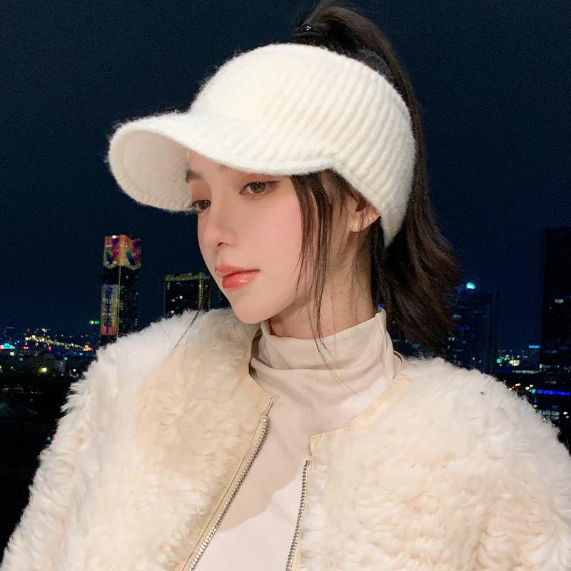 Autumn and winter warm hat women's cold-proof knitted hat wool hat versatile simple face small empty top hat tide