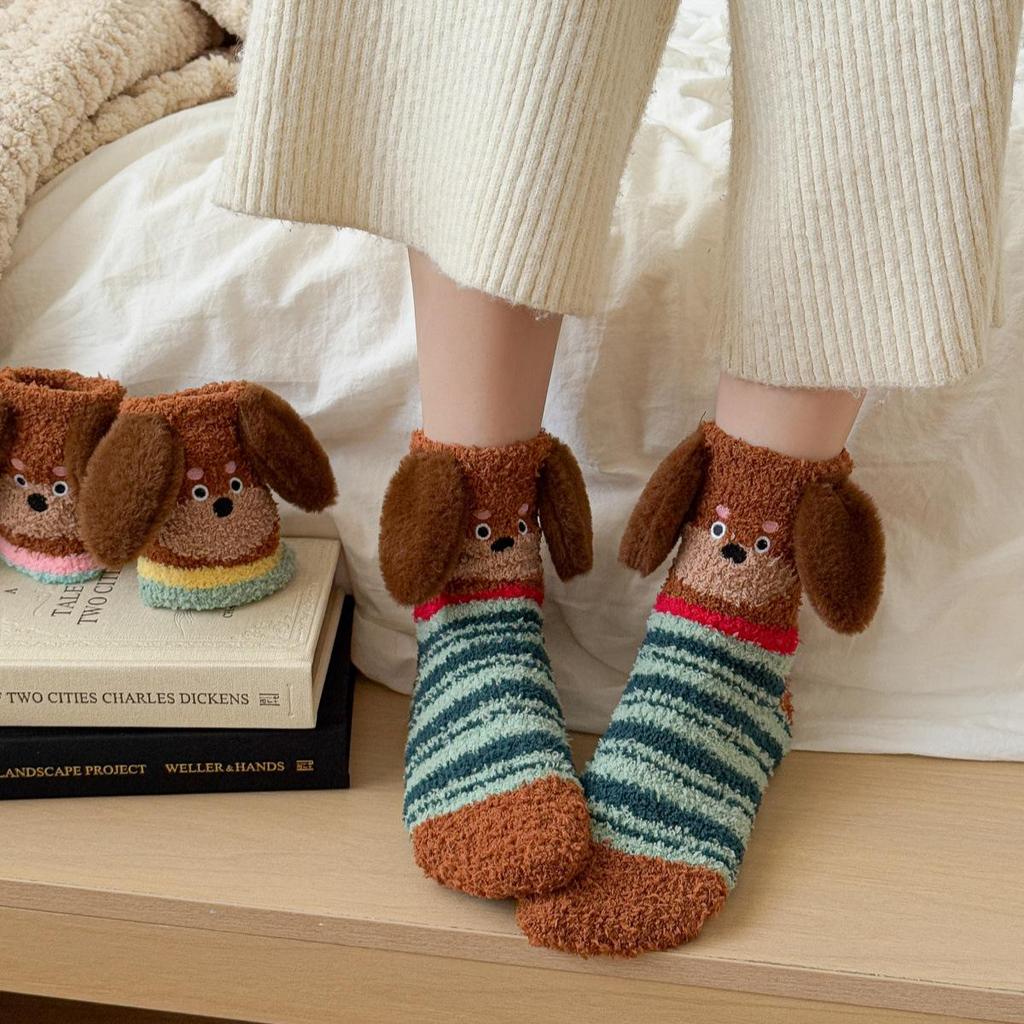 Women's Non-Shedding Coral Fleece Sleep Socks - Cute Cartoon Puppy Design with Big Ears, Warm Mid-Calf Socks for Autumn and Winter.
