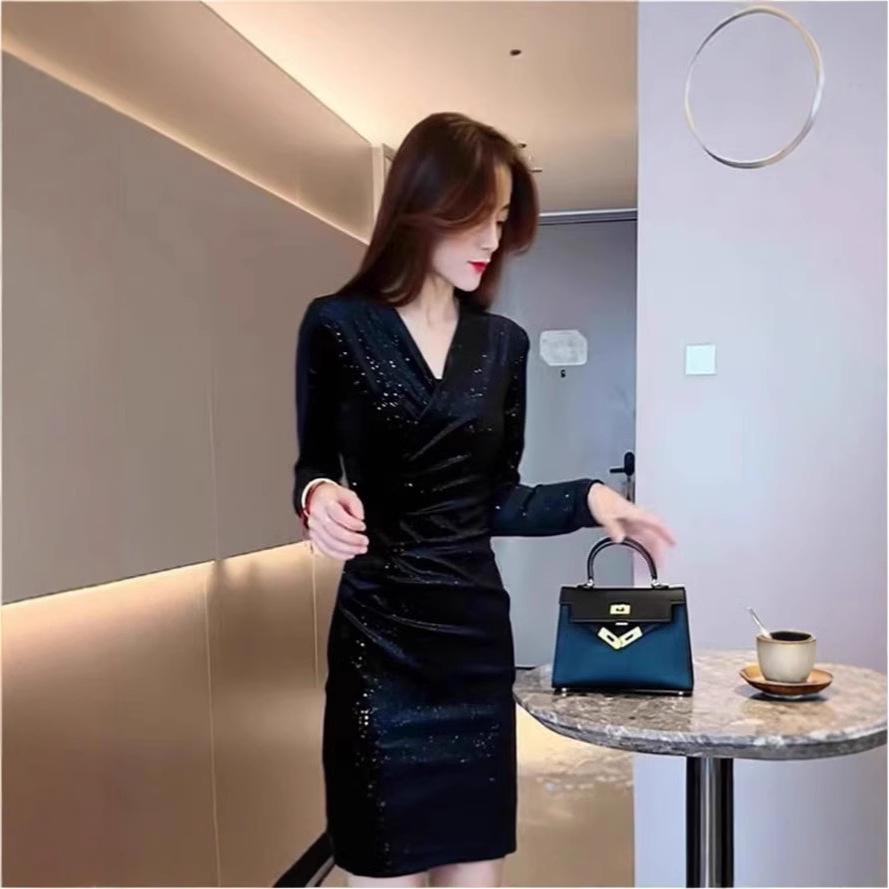 Winter 2024 Slimming V-Neck Sheath Dress for Women