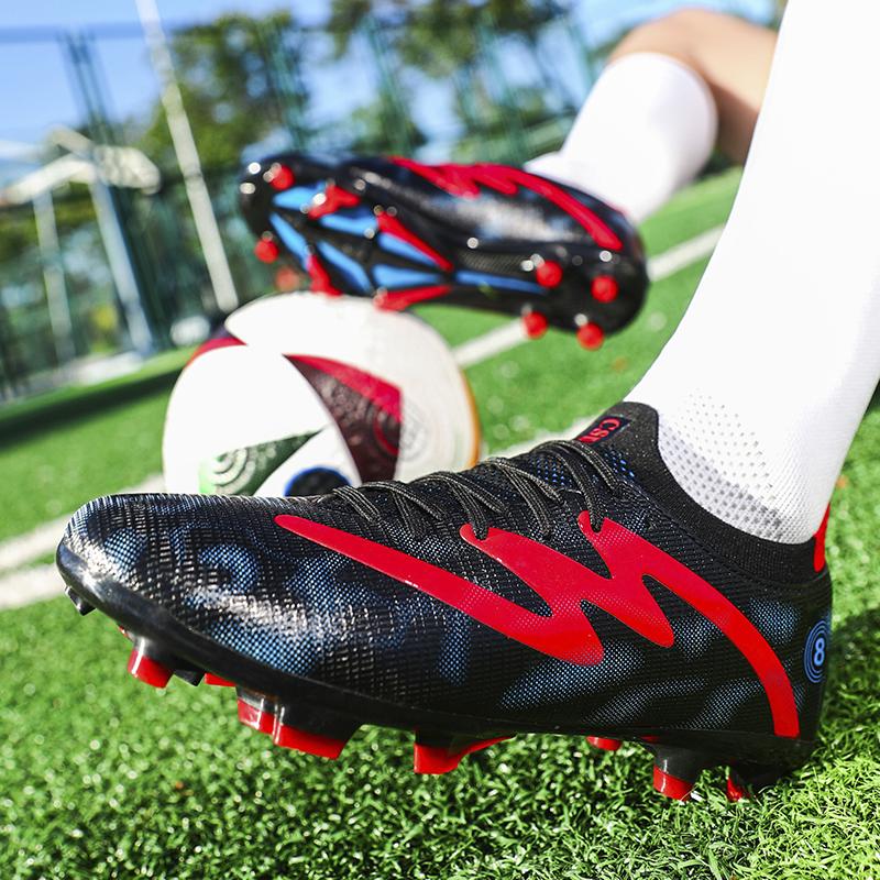 32-45 Men's Large Size Football Shoes Kids Low Top Short Nail Outdoor Anti-slip Football Boots