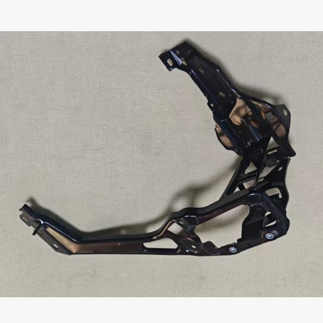 BMW 1 Series F40 & 2 Series F44 Front Bumper Headlight Bracket (51647459881, 51647459882)