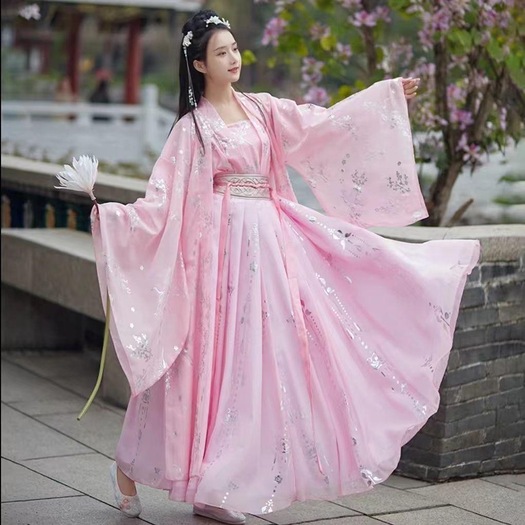 Ķīniešu tradicionālā Hanfu Tang dinastijas stila