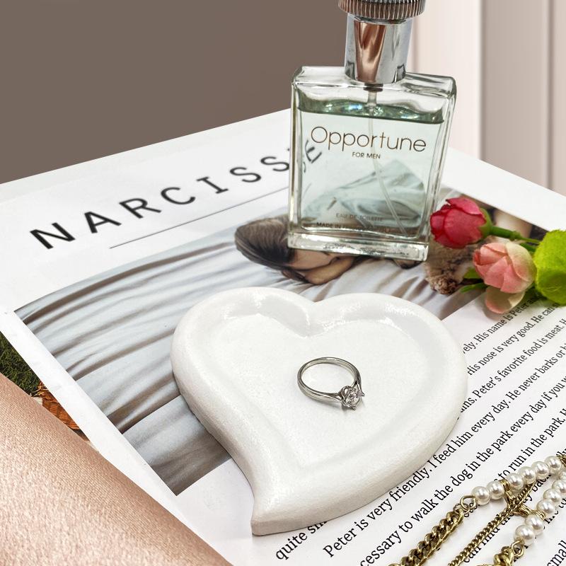 Kreative Harztabletts Heimdeko Schmuckschale Herz Wolkenform Aufbewahrungsplatte Organizer Uhren Schlüsselhalter Ohrringe Halsketten Schalen