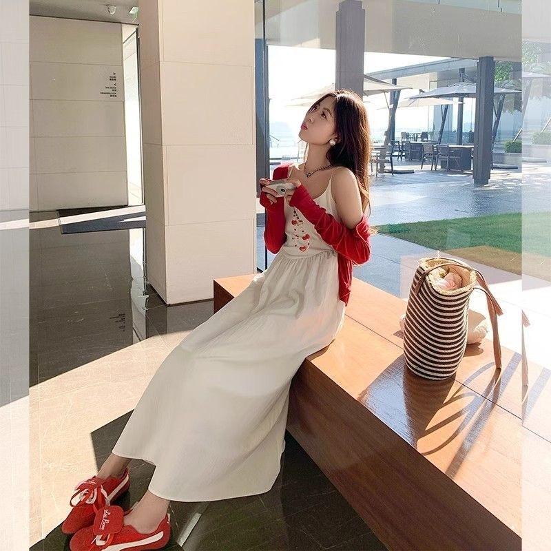 Korean Atmosphere Gentle White Suspender Dress Children Early Spring New First Love Temperament Long Skirt
