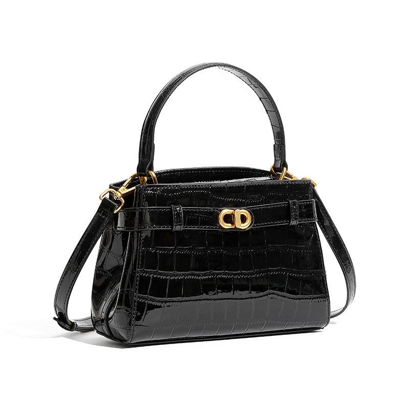 Premium Sense Small Square Bag 2025 Women's New Style Casual Single Shoulder Bag Simple Texture