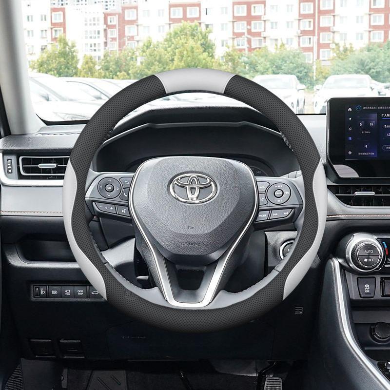 Fits Toyota Corolla, RAV4, Land Cruiser, Avalon, Lion, and Grevia steering wheel covers.