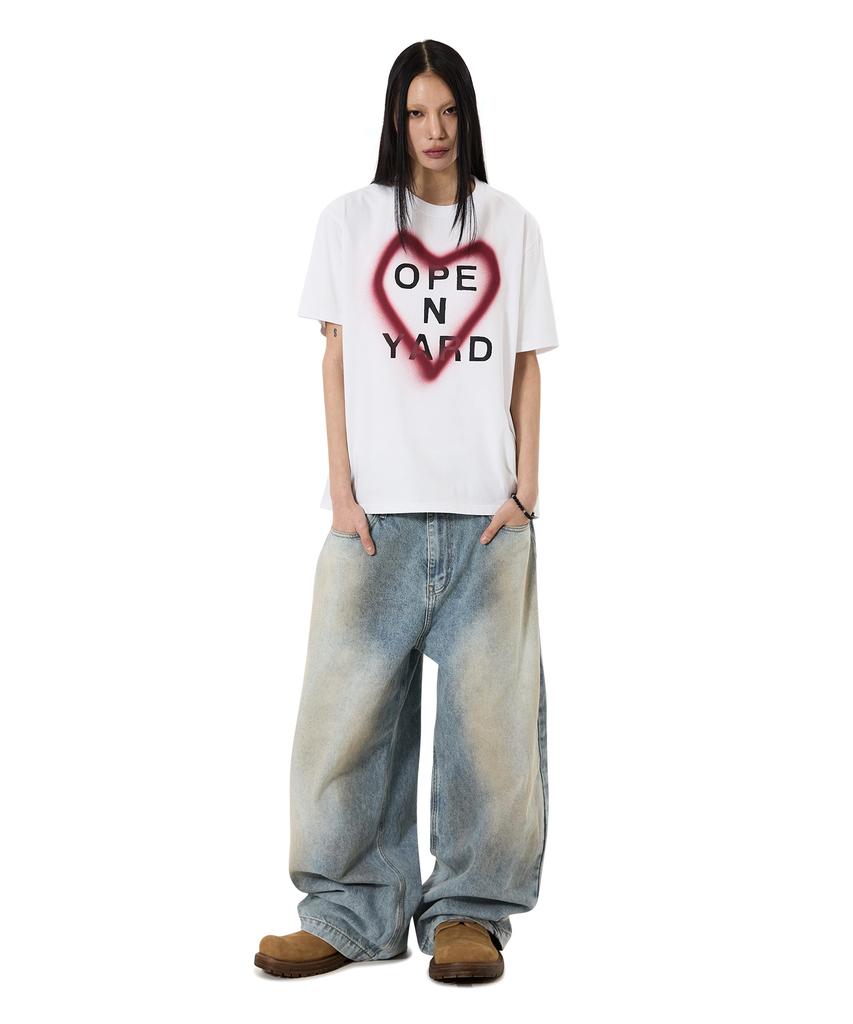 Opeunyadeu(Owai) Spray Heart Tee - White