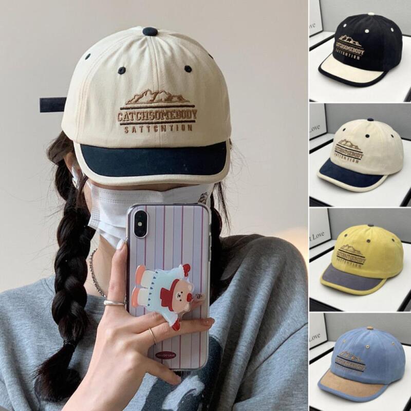 Casual embroidered logo short-brimmed ball cap for women in their 20s