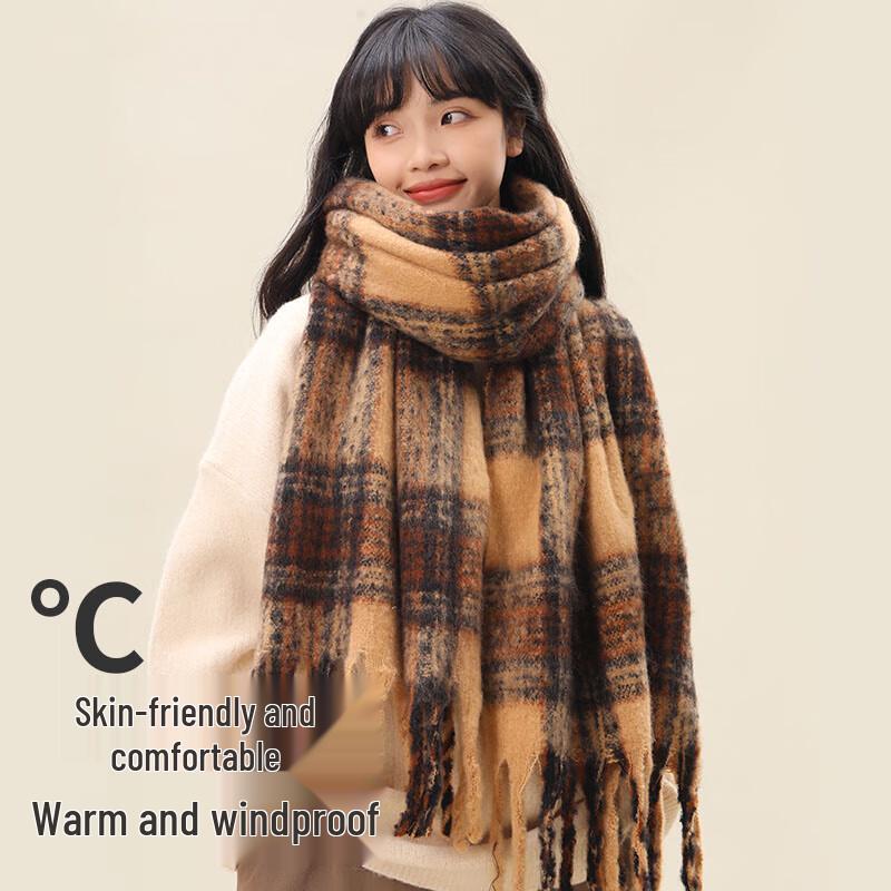 

Yuzhaolin Plaid Tassel Scarf Shawl
