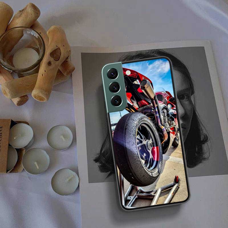 Motorcycle Rear Wheel Exhaust Phone Case For Samsung Galaxy S22 S25 Ultra S21 S10 Plus S26 Edge S20 S23 S24 FE Cover Silicon